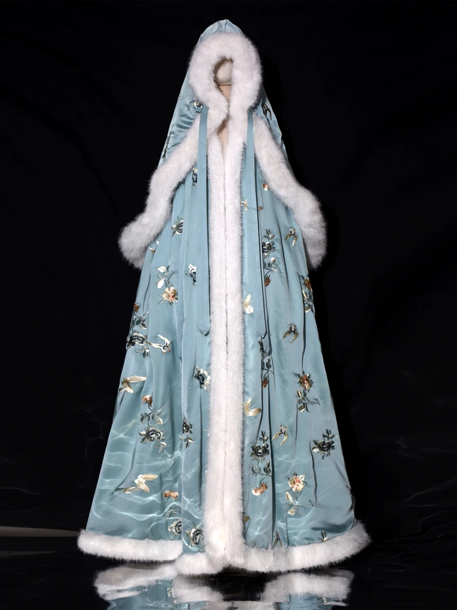 

Original Warm Autumn Winter Cloak Versatile Ancient Chinese Costume Hanfu Outerwear with Hood Embroidered Satin Fabric Stand ...