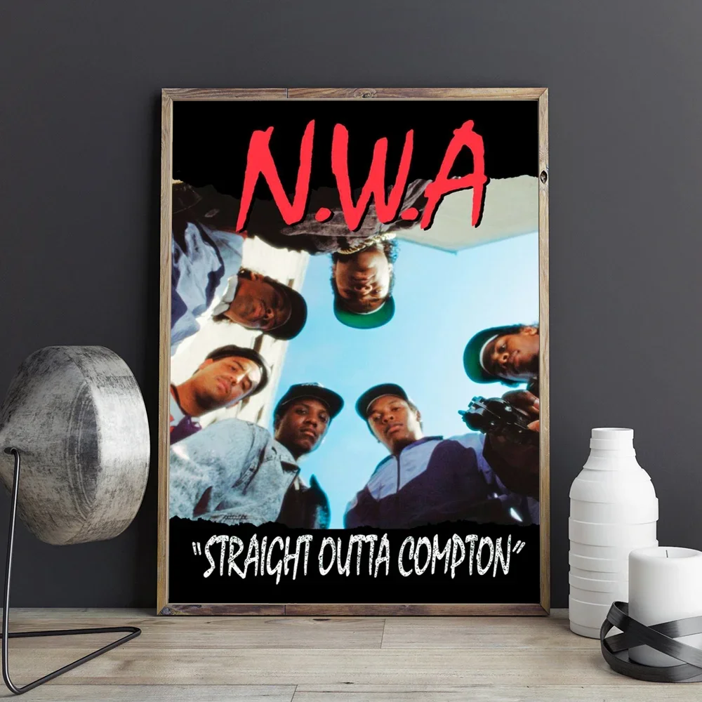 NWA مستقيم Outta Compton ملصقات الفيلم الكلاسيكي مقاوم للماء ورقة ملصق مقهى بار ديكور الفن ملصقات الحائط