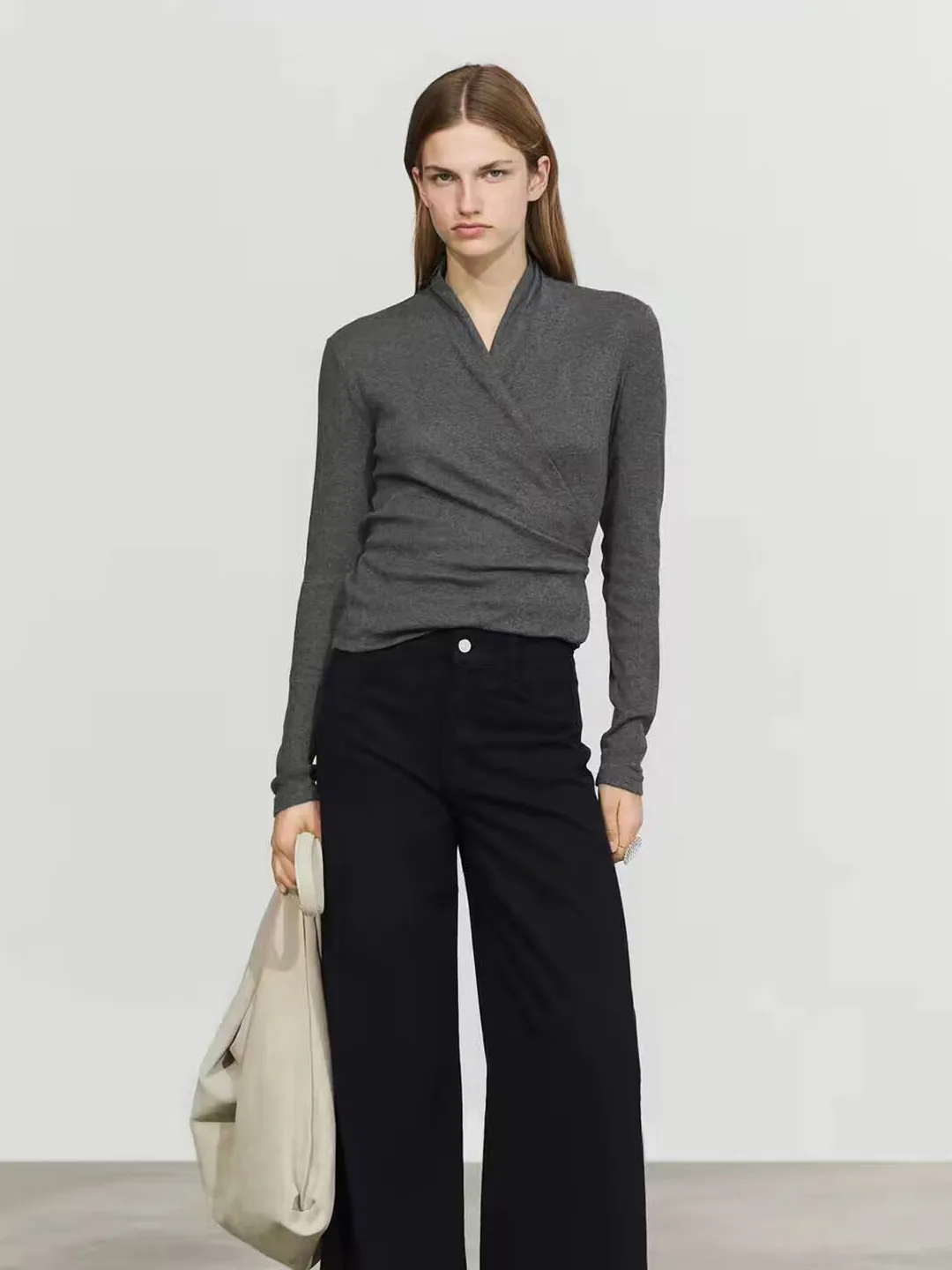 Casual V-Neck Knitted Cross Wrap Women's Sweater New Arrival Autumn Grey High Intelligence Sensation MD Fashion Ladies' Wear