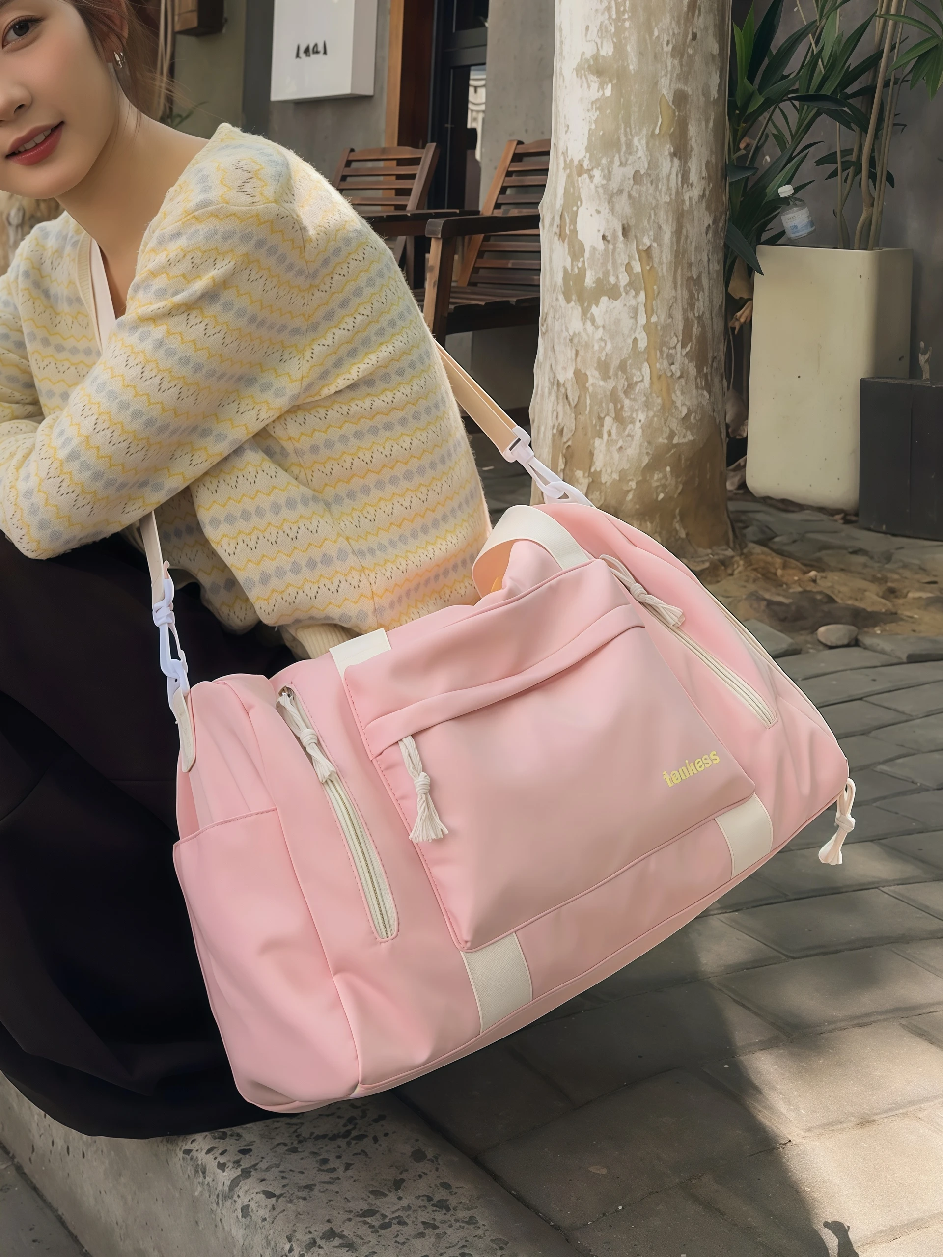 

Легкая высокоэстетичная сумка для фитнеса, большая вместительная прочная сумка для хранения для женщин, нейлоновый материал Spor Sle