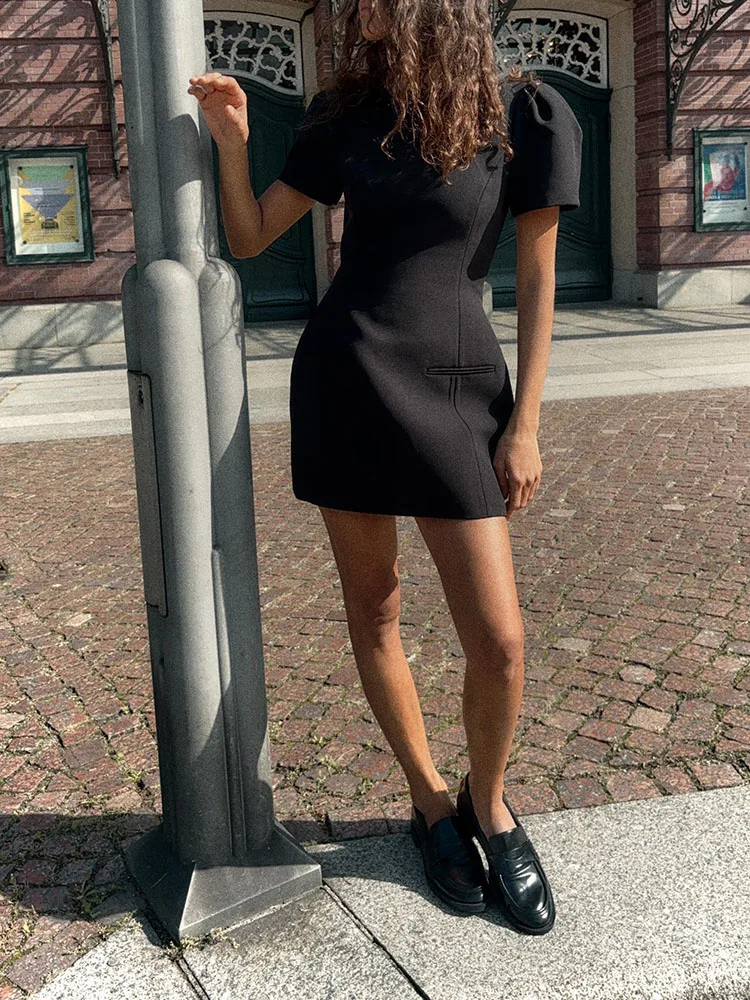 Zimowy 2025 Nowy Damski Plisowany Kostium Sceniczny w Stylu Etnicznym z Modnym Motywem Kaktusa, Klasyczna Odzież Zimowa