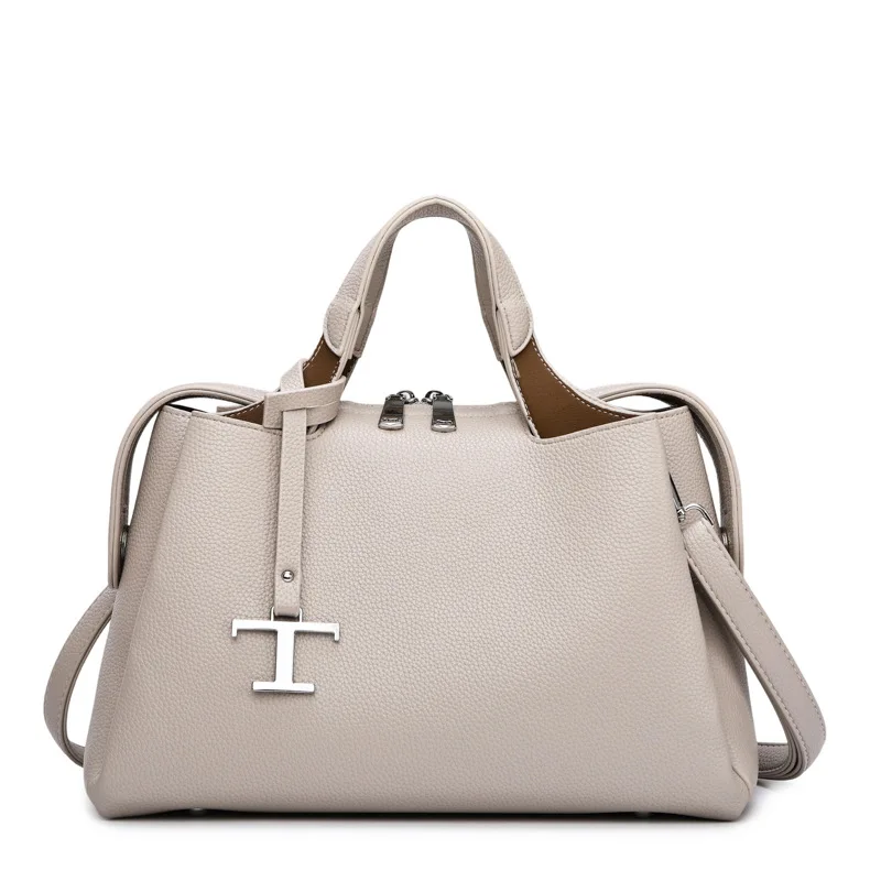 Trendy Simple Vintage Clutch Bag Elegant Leather Design Best For Women's Casual Outings image 3