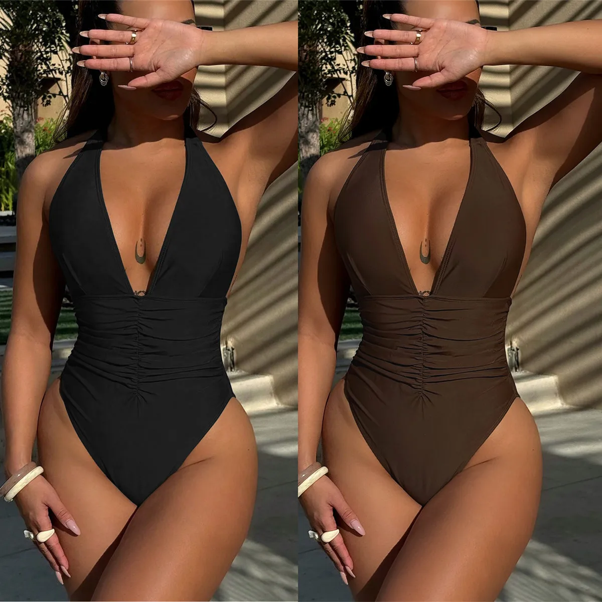 

Женский однотонный цельный купальник с глубоким V-образным вырезом и драпировкой на талии для пляжного отдыха