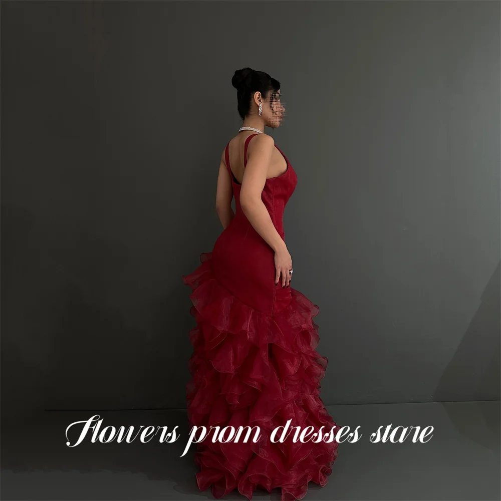 Blumen Rot Charmantes Abendkleid Schatz-Abschlussballkleid Ärmellos Rüschen Hochzeitskleid Satin Robes de Soirée Maßgeschneidert