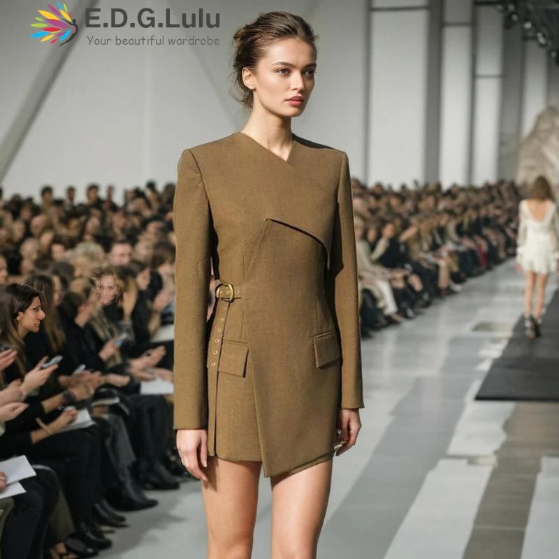 

EDGLuLu осень 2025 г., модное женское облегающее пальто с v-образным вырезом и длинными рукавами для женщин, дизайнерский пиджак нестандартной формы, пальто + пояса 0927