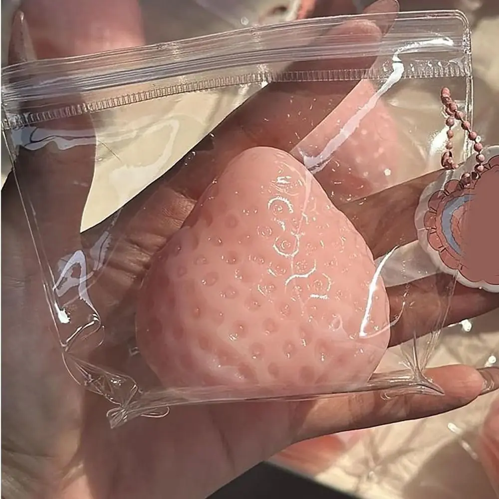 Divertido juguete antiestrés de fresa súper suave, simulación para aliviar la ansiedad, juguetes para apretar, juguete para regalo de descompresión de PVC para niños