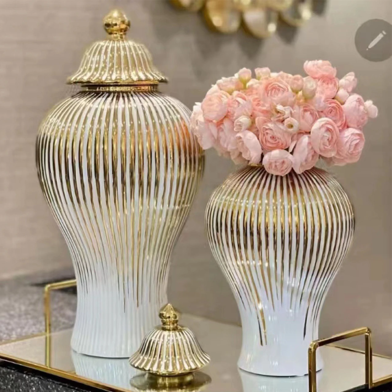 Modern Ceramic Ginger Jar with Lid Nordic Flower Vase Decorative Vases for Living Room Table Centerpiece Ornament Storage Jar