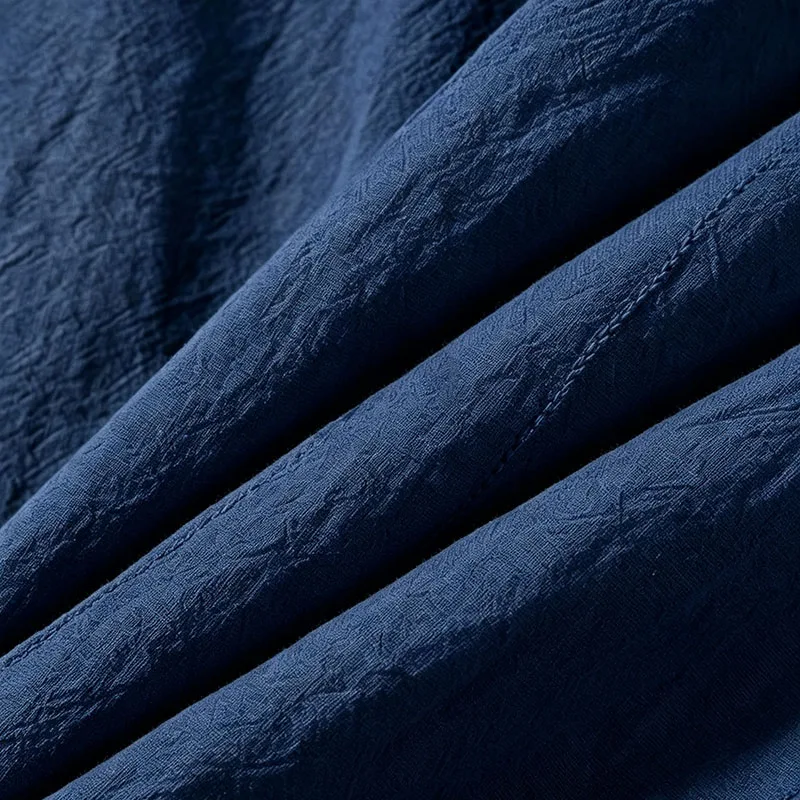 Herren-Leinenhemd für Frühling und Herbst, lässiges Langarmhemd mit Knöpfen, lockerer Schnitt, strukturierte Oberseite, leichtes Resort-Outfit für Herren – Detail 2