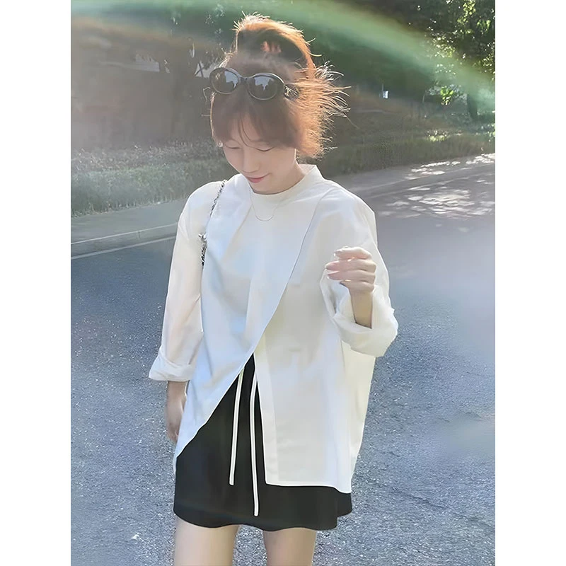 Conjunto Feminino Plus Size de Duas Peças: Camisa Branca Solta e Saia Curta - Nova Coleção Outono Casual Elegante