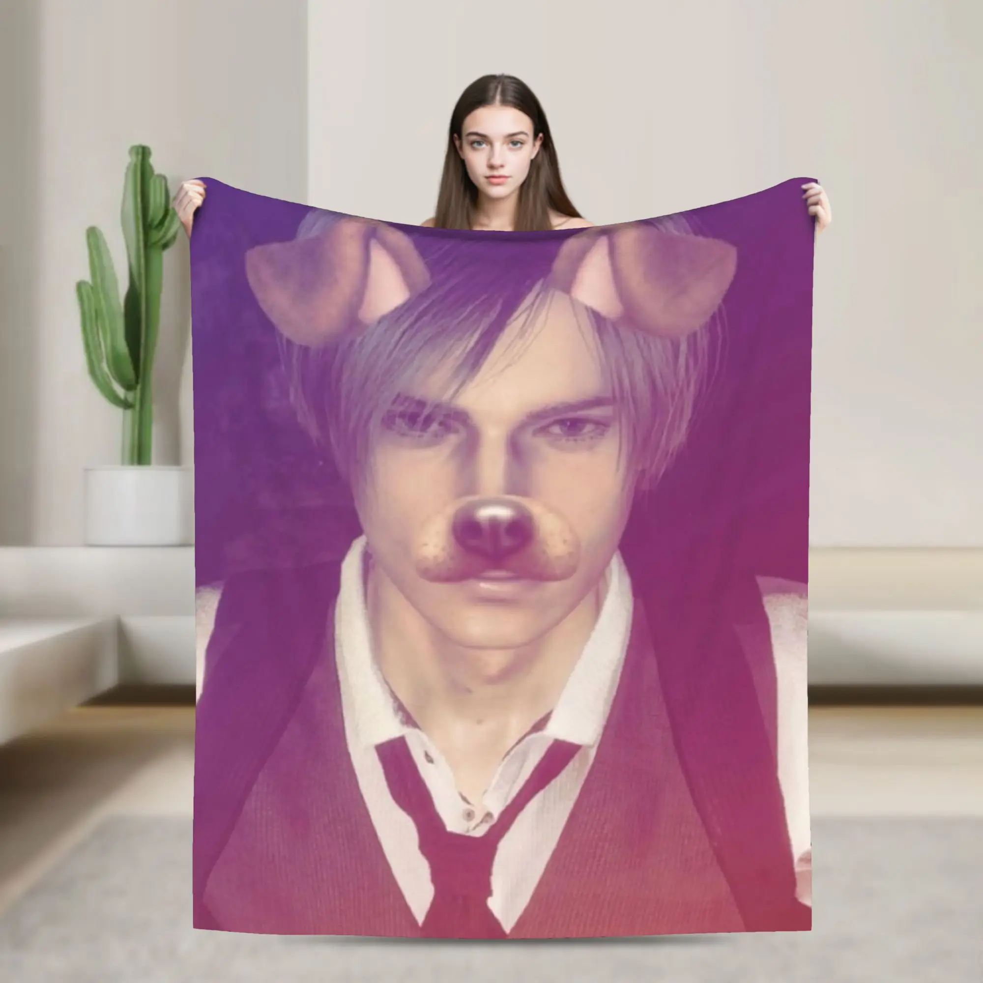 Residents Evils Leon Kennedy Dog Ears Blanket Fleece  Winter Lightweight Thin Throw Blanket for Bedding Travel Plush Thin Quilt
