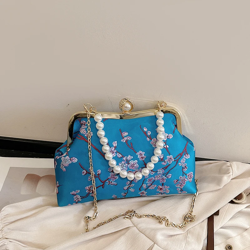 Silk Beading CHAINS Flowers Crossbody Bags 2026 New High Quality National Style Bags Exquisite Light Luxury Women's Handbags