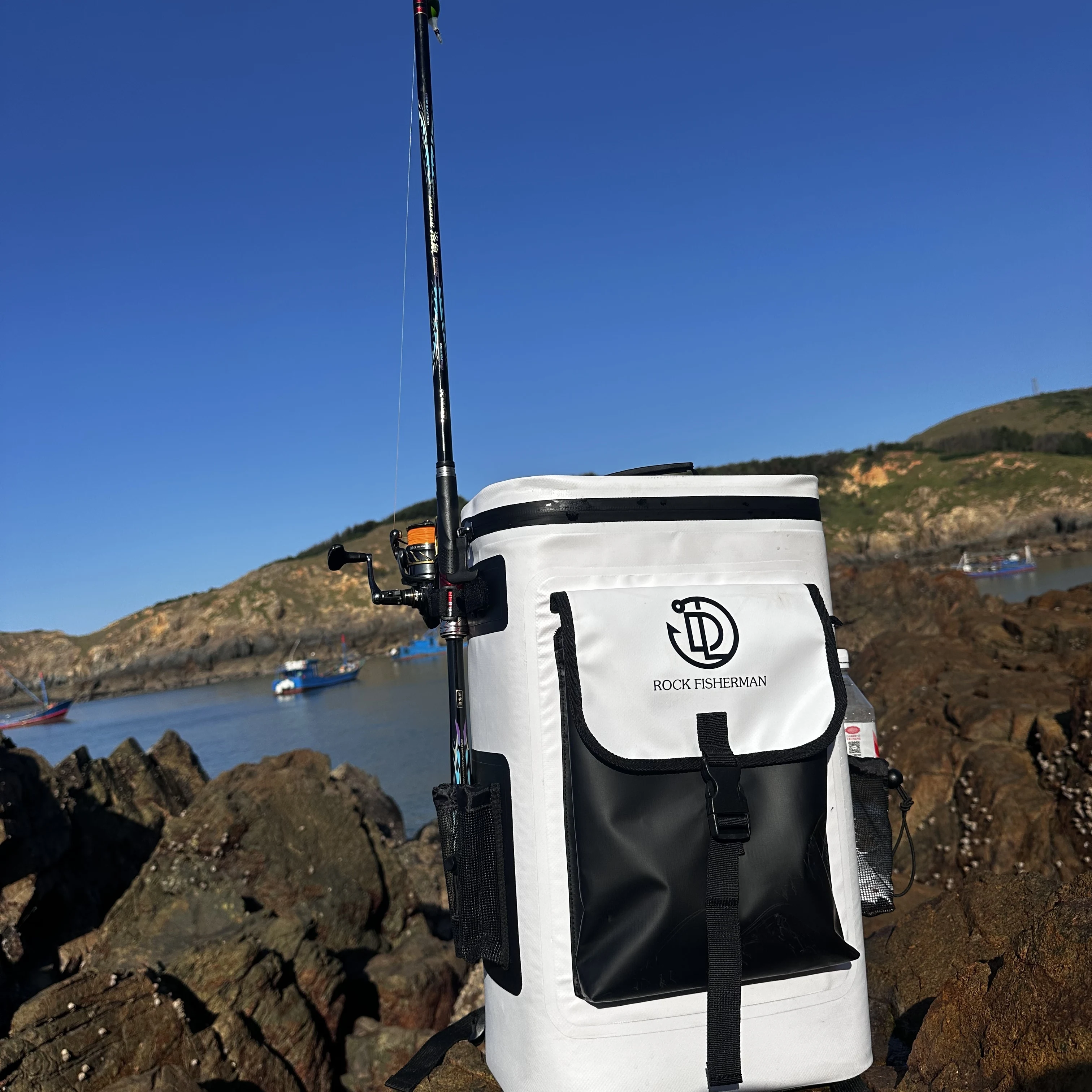 outdoor-fishing-backpack-cooler-bag-soft-refridgerator-sea-fishing-preservation-cold-preservation-fish-bag-with-strap