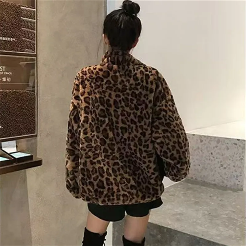 Manteau en fausse fourrure imprimé léopard pour femme, veste courte en fourrure de vison à col montant, décontractée, en peluche, vêtements d'extérieur, nouvelle collection automne hiver, T1660