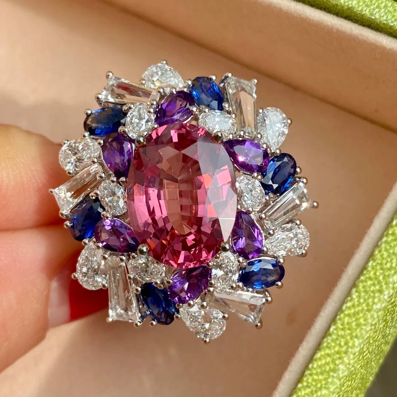 novo-em-prata-925-aneis-requintados-de-alta-qualidade-para-mulheres-classicos-diamantes-incrustados-colorido-pedra-preciosa-flor-anel-banquete-joias-presente