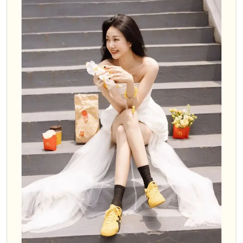 ชุดราตรีสีขาวแบบฝรั่งเศส, ชุดแต่งงานแบบเบา, ถ่ายภาพงานเลี้ยง, ถ่ายภาพตอนเช้า, ผ้าคลุมหน้าแบบกลางแจ้ง, ชุดราตรี