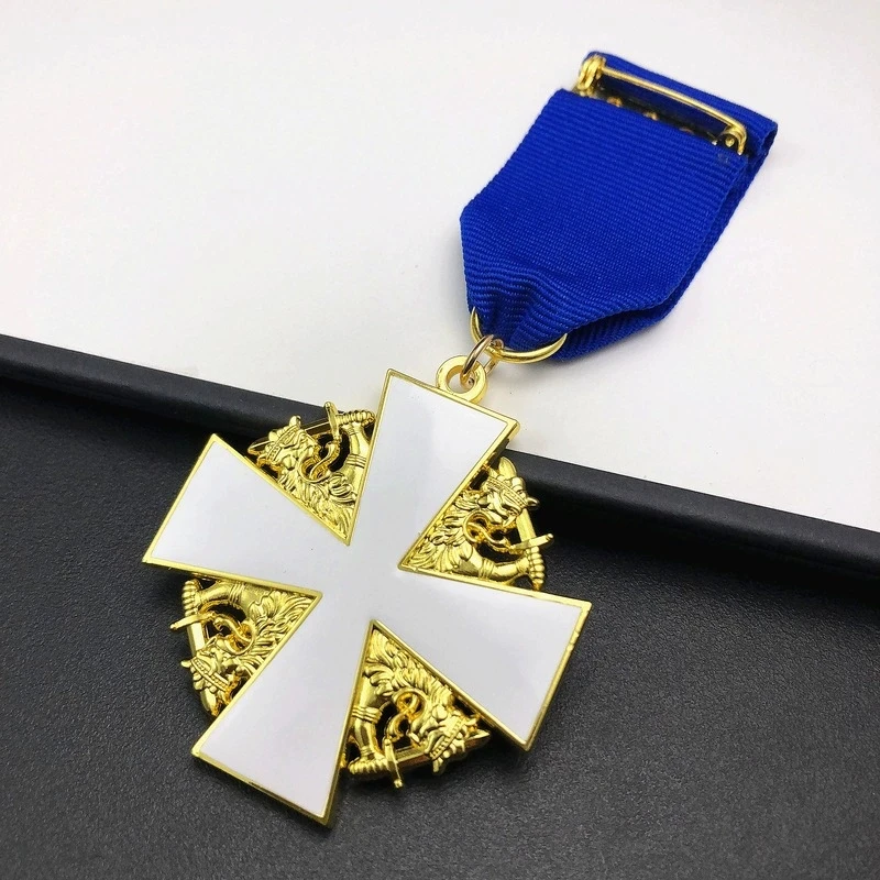 Finnish White Rose Medal Metal Commemorative Brooch Pendant Collection Gift Accessories-pin