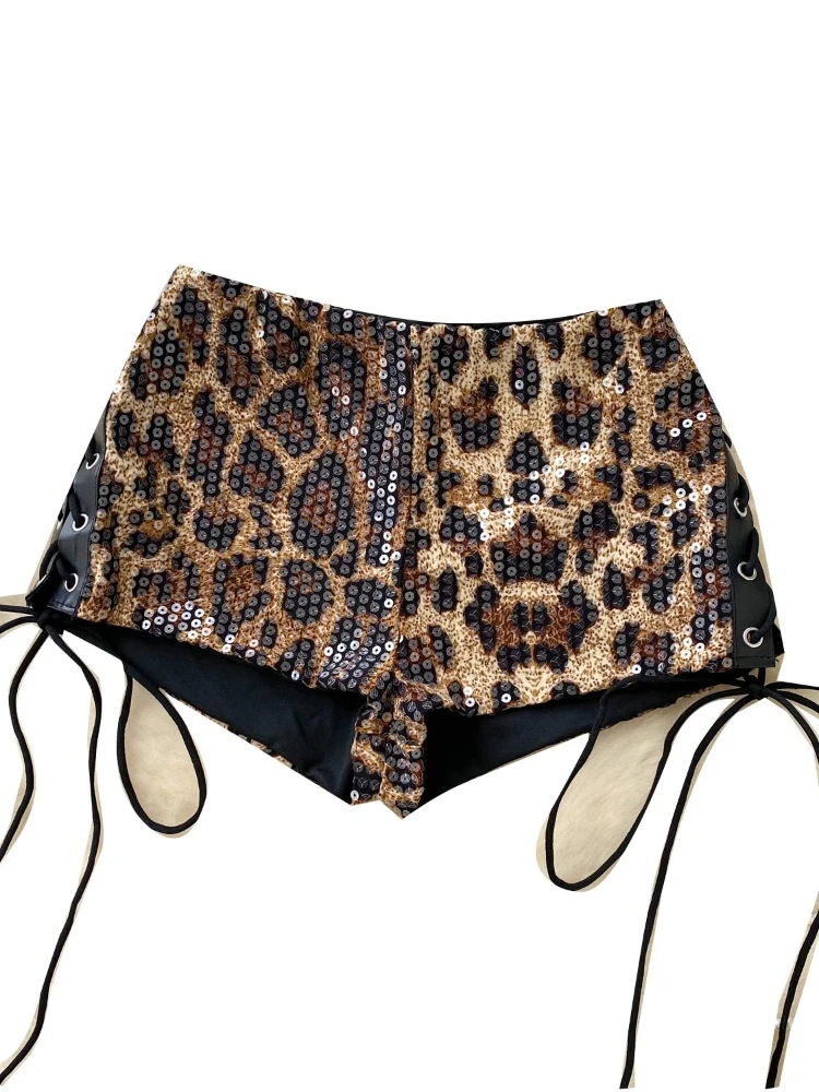 Y2k Niedrige Taille Hot Pants Frauen Slim Fit Pailletten Leopard Print Hose Mit Gürtel Design Asymmetrische Koreanische Sle Pendeln Gerade Hüfte Shorts