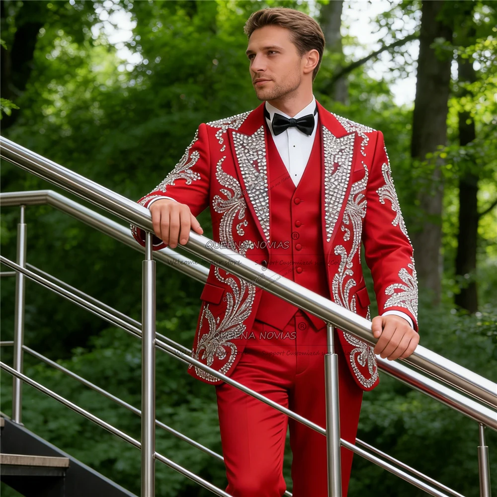 

Luxury Red Suits Men 3 Piece Sets Single Breasted Prom Blazers Customized Diamond Beaded Groom Wedding Tuxedo trajes para hombre