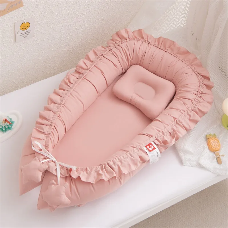 Portable Baby Nest Bed Foldable Newborn Bassinet Multi-Function Lounger