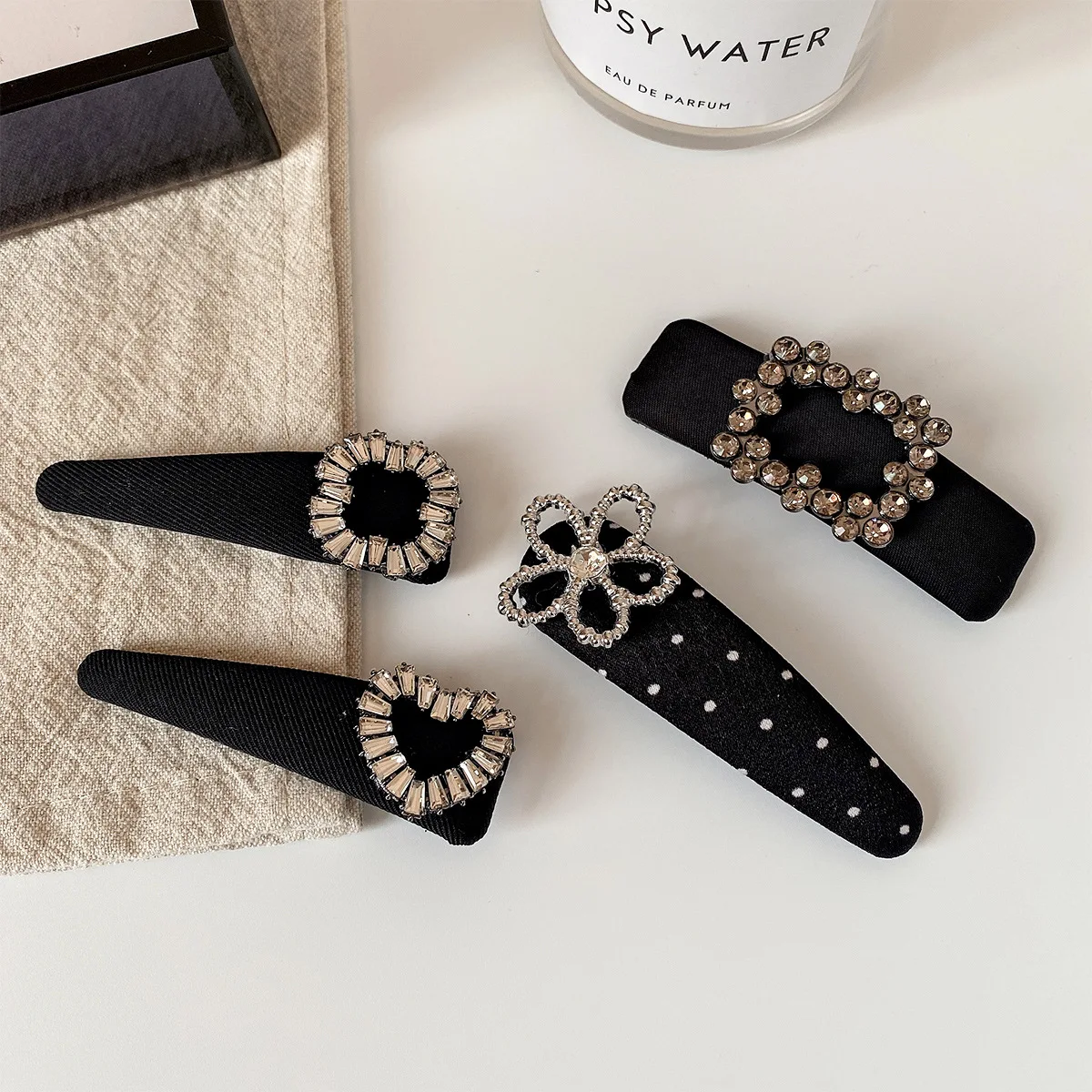

Rhinestone Polka Dot Flower Hair Clip Sweet Waterdrop BB Clamp Fairy Style Elegant Sparkle Spring Hairpin For Women Daily Gift