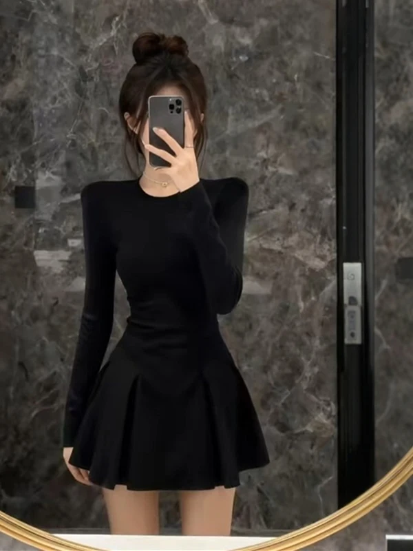 Hebe Style Black round Neck Long Sleeve Dress Women's Autumn New Design Waist Cinching Slimming Sexy Short Skirt Dress