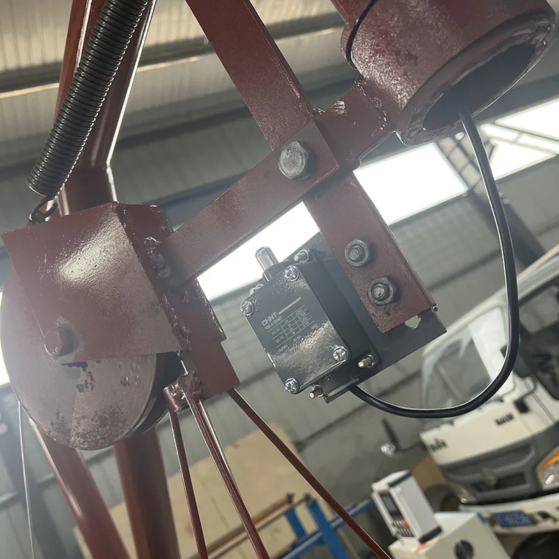 Cyclone Wire Mesh Machine Mechanical Driven Economic Type Fit For Black Annealed Wire Cyclone Fence Processing Work