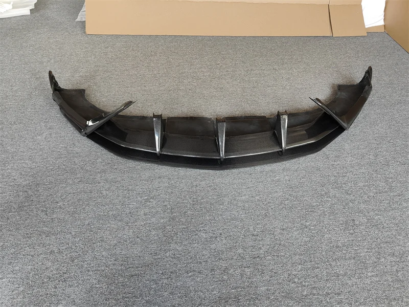 Factory Sales TC Style Carbon Fiber Front Lip Body Kit for Lamborghini URUS Exterior Accessories