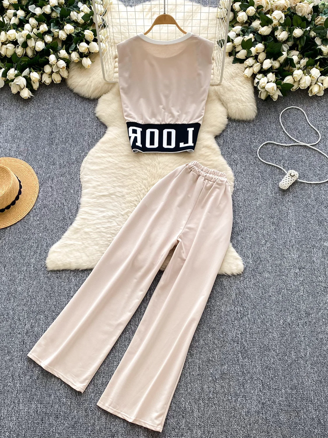 

Ele Summer Print Letter Svel Top And Loose Waist Long Pants Women's Faion Set round Ne ort Sve Two-Piece Suit