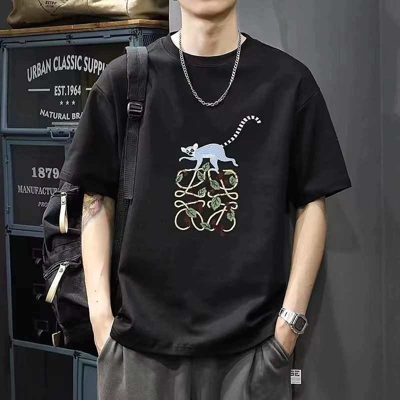 Das neue Kurzarm-T-Shirt mit Rundhalsausschnitt 2025, ist sowohl für Männer als auch für Frauen im Sommer, Herbst und Winter beliebt