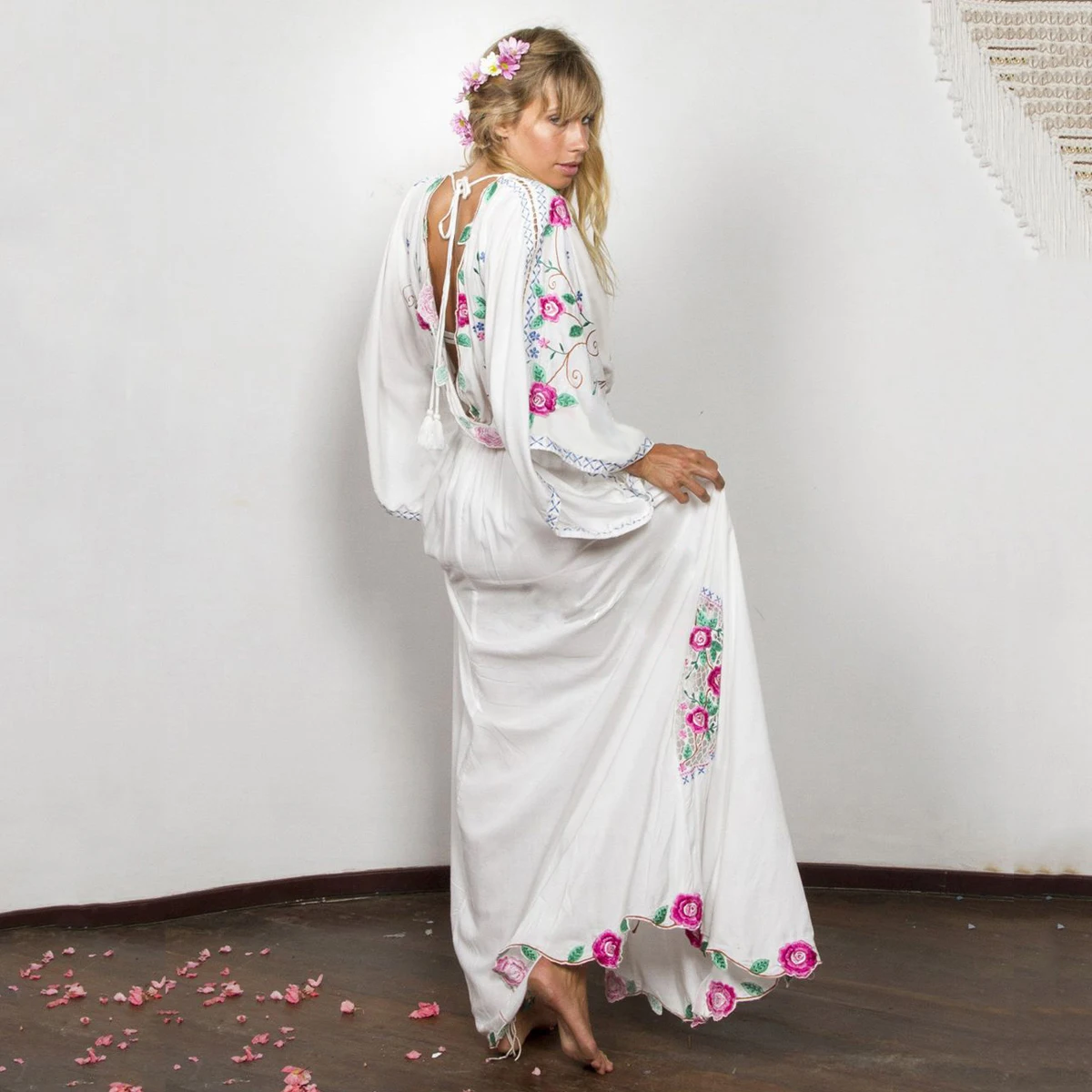 Jastie Boho Embroidered Dress O-Neck Batwing Sleeve Loose Women Dresses Casual Beach Maxi Dress 2025 Summer Dresses Vestido