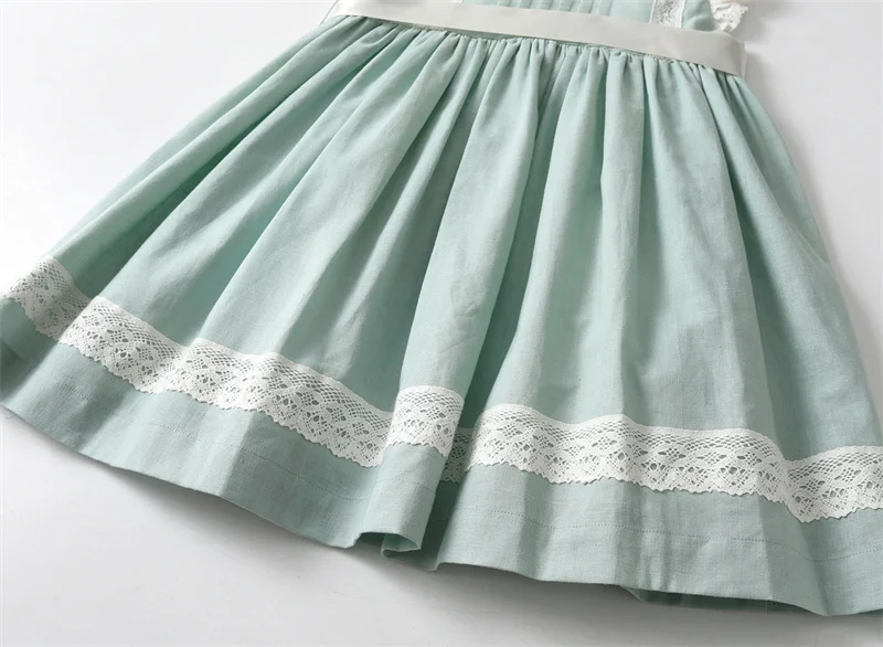 2025 White Lace Baby Girls Summer Birthday Dresses Classy Flying Sleeves Children Green Dress Round Neck Bandage Holiday clothes