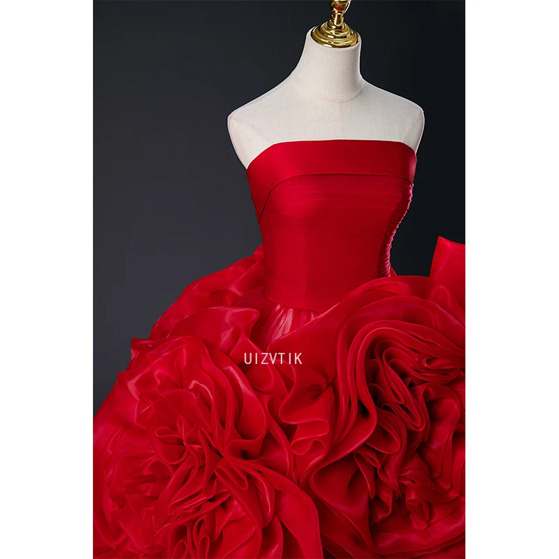 Robe de soirée longue rouge luxueuse pour femmes, motif Floral 3D, classique, sans bretelles, robe de bal élégante avec traîne Court, robe de Gala de célébrité