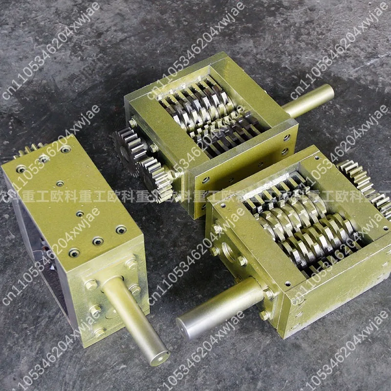 Small Single Dual Shaft Shredder Machine, Plastic Crusher for Recycling, Heavy Duty Metal Shredding for Waste