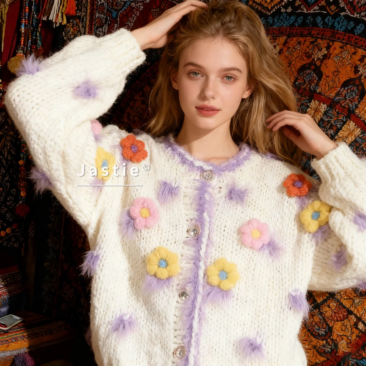 

Осень/зима 2026, новый женский кардиган, свитер с круглым вырезом, длинными рукавами, цветочными кисточками, свободный повседневный богемный модный вязаный кардиган