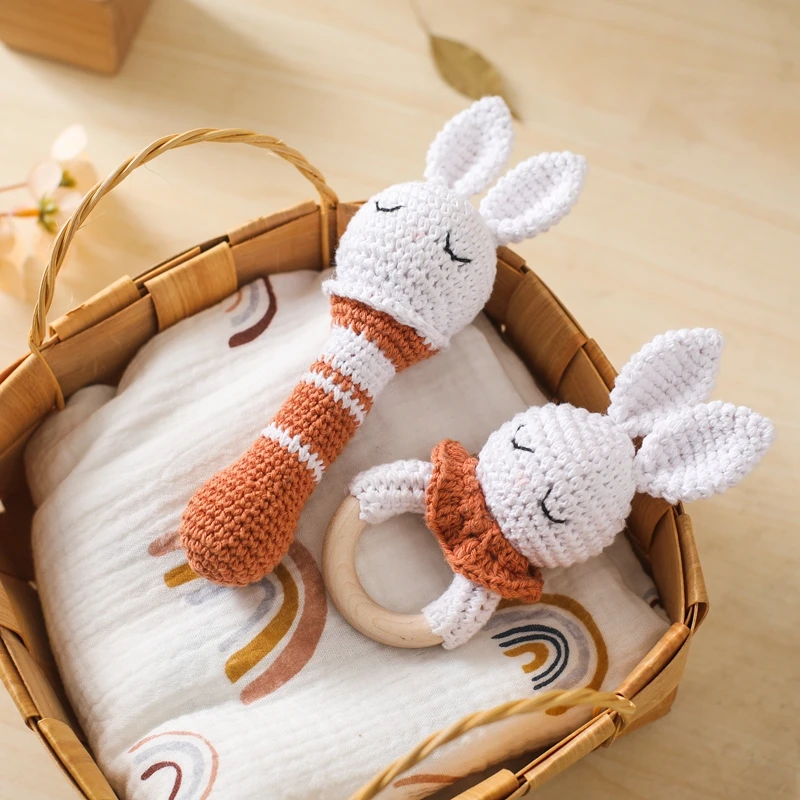 1pc Baby Rattles Crochet Bunny Rattle Toy Wood Ring Baby Teether Rodent Baby Gym Mobile Rattles Newborn Educational Toys