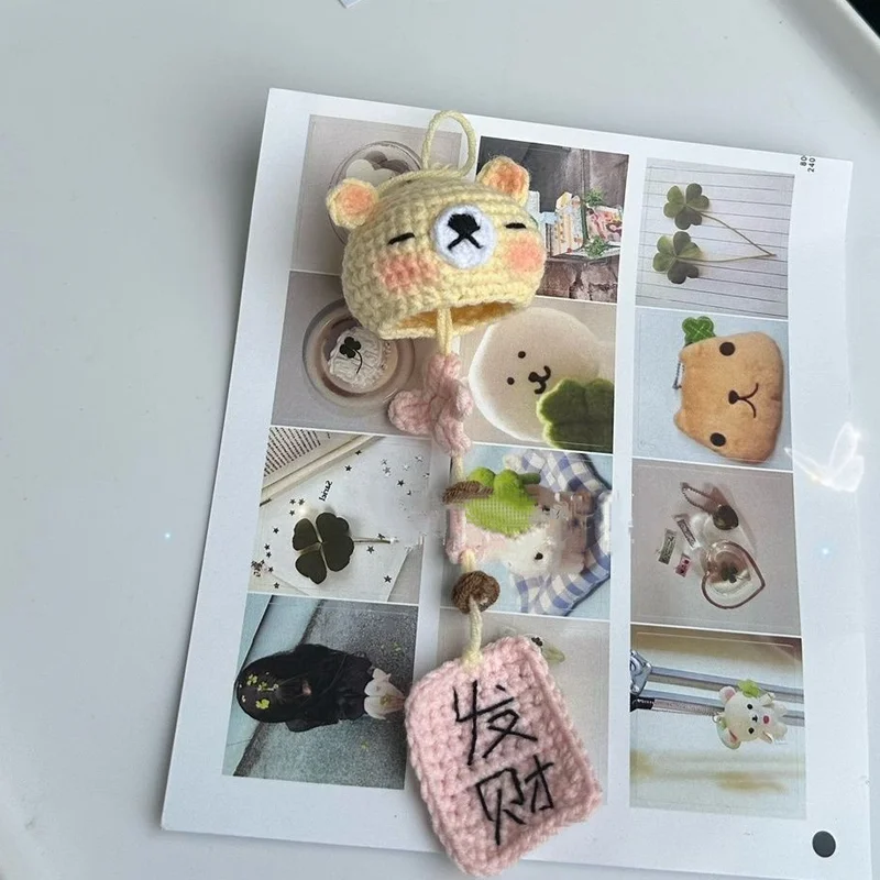 리락쿠마 주변 상품 신모델 풍경종 귀여운 만화 캐릭터 자조적인 곰 창의적인 수제 완제품 니트 자동차 장식품