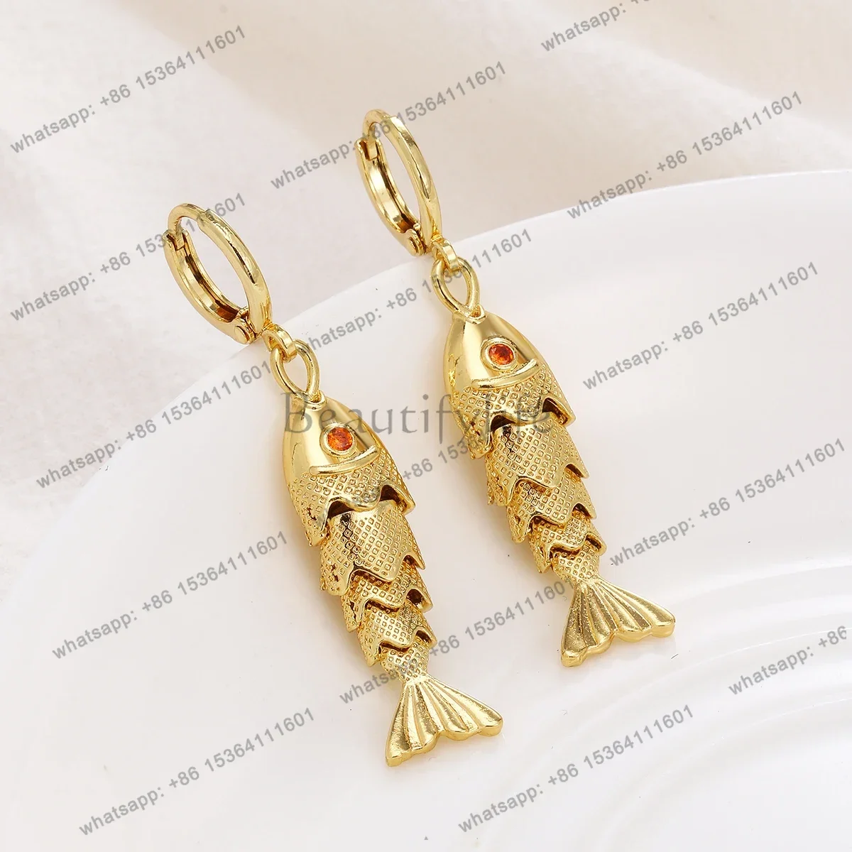 LSFashionable Golden Plated Dynamic Fish Earrings for Women Light Luxury Retro Jewelry Gift Niche Design Elegant Accessory
