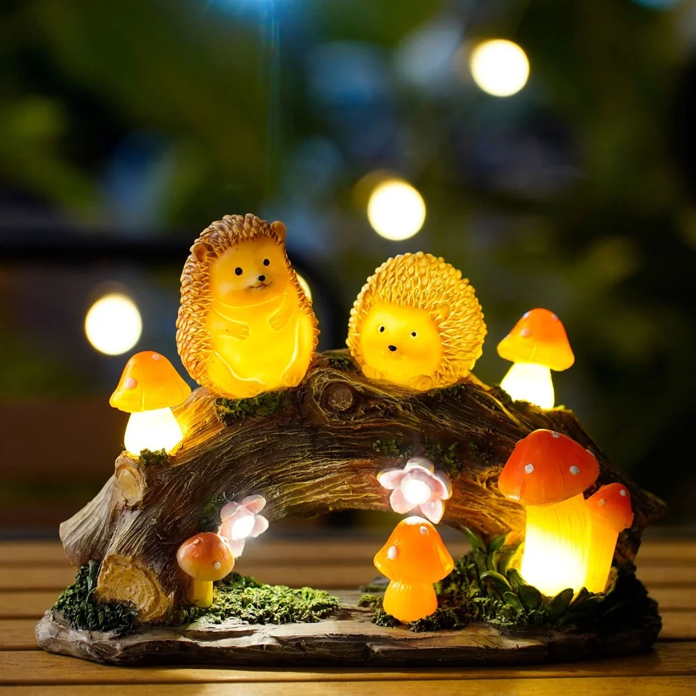 Resin Hedgehog Mushroom Solar Light with Automatic Daytime Charging and Soft Warm Glow for Front Yard Backyard Balcony Decor