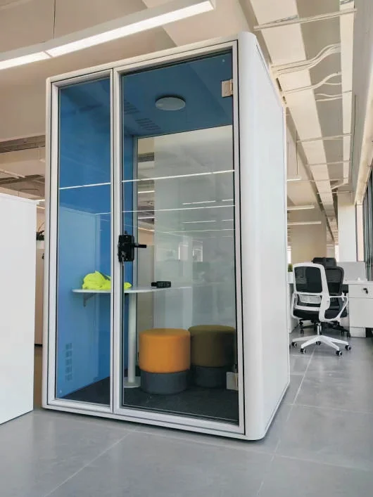 Acoustic Modern Durable Aluminum Alloy Modular Movable Soundproof Booth for Office Pods & Home Office Use Outdoor Hotel Settings