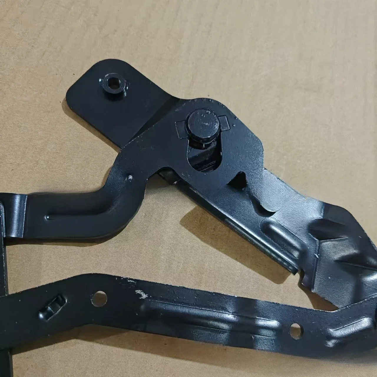

For Ford Wing Beat 2013-2018 R CN1516800AA /L CN1516801AA Cover Hinge