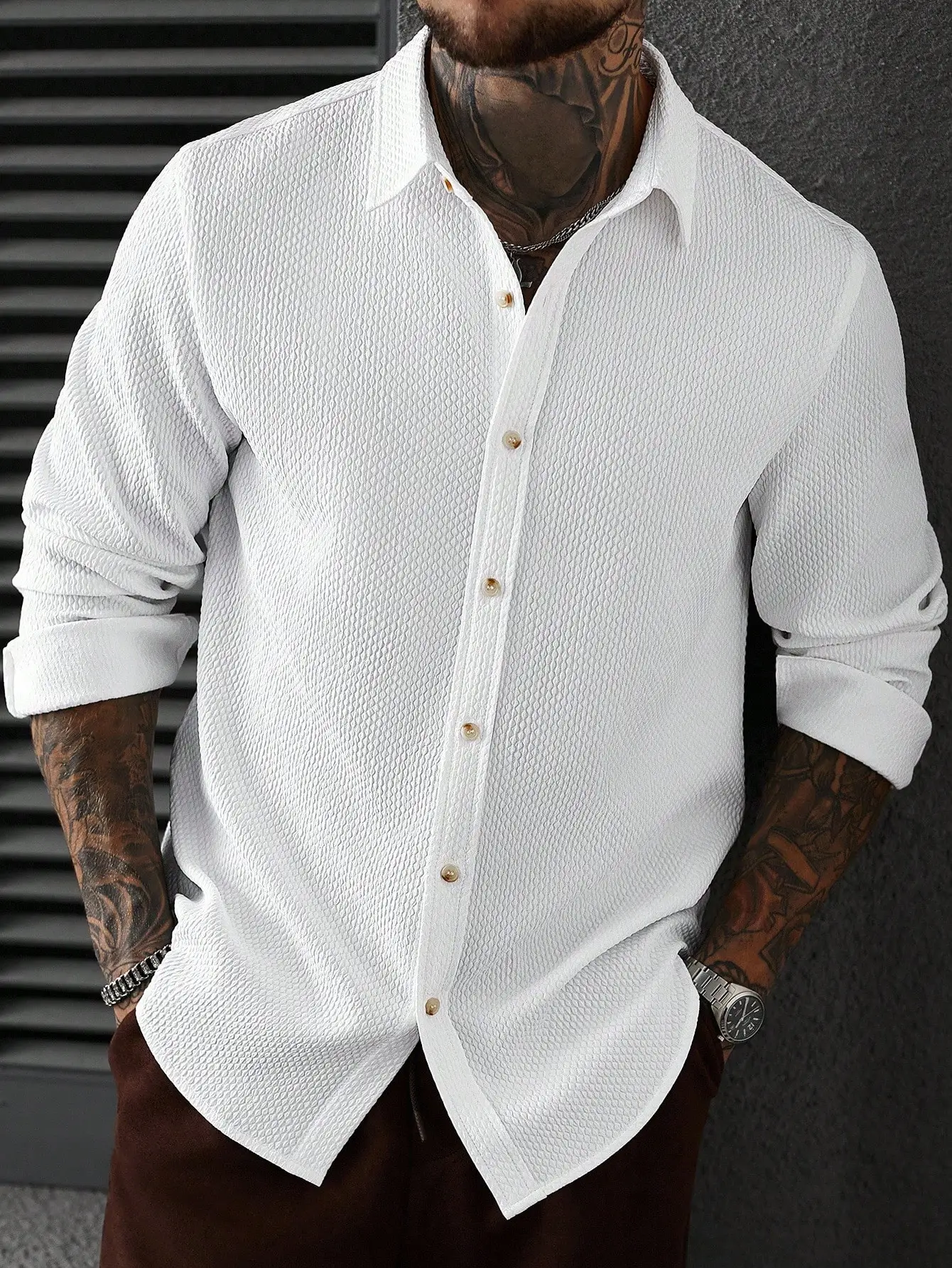 

Men's White Textured Knit Casual Button-Up Shirt with Long Sleeves