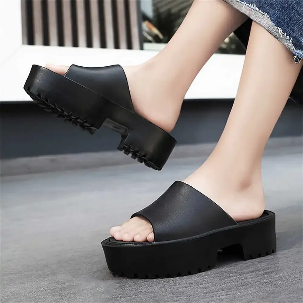 Heel Block Beach Bath High Heels Women Luxury Women's Luxury Boot Pink Heel Shoes Sneakers Sport Sneskers Newest 2024new