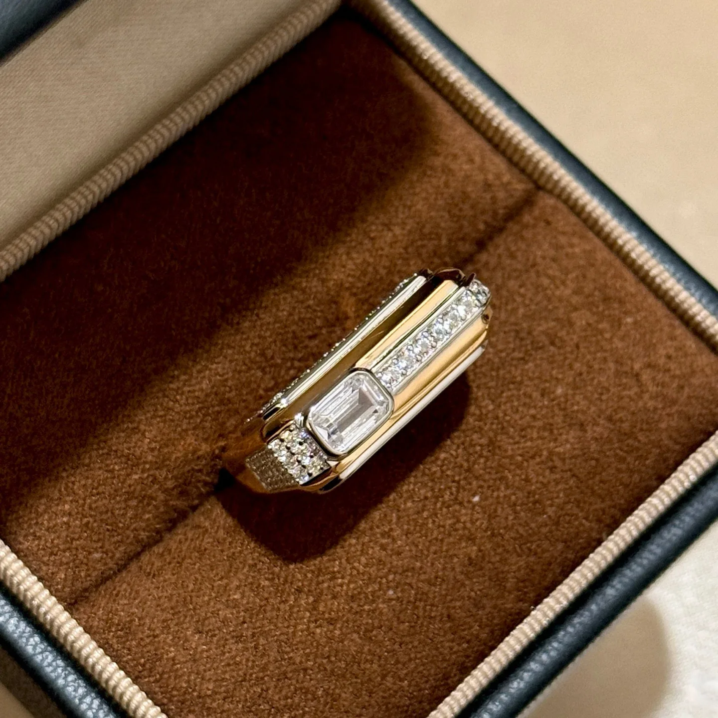 

100% стерлингового серебра 925 пробы, двухцветные комбинированные квадратные кольца с цирконием AAA для женщин, ювелирные изделия