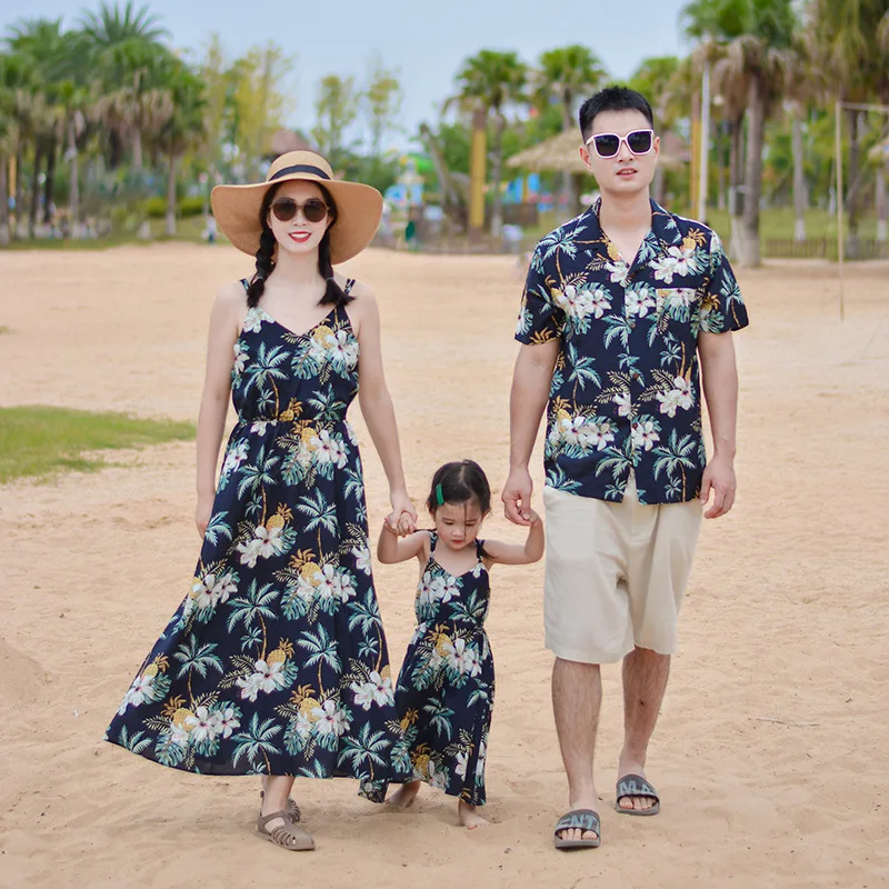 

Holiday Family Matching Vacation Clothes Father and Son Beach Shirts Shorts Two Piece Sets Mother and Daughter Resort Dresses