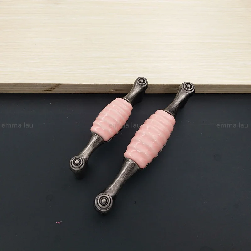 Nordic Rosa Keramik Griffe Schublade Knöpfe Runde Herz Schrank Schrank Türgriffe Mit Schrauben Möbel Zieht Für Zimmer Dekoration