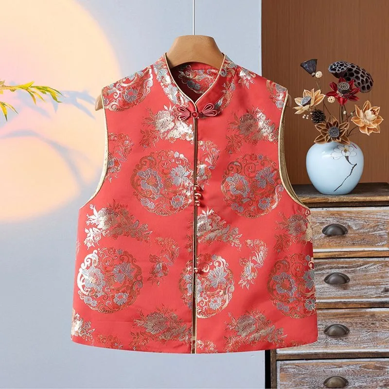 The New Chinese-style Vest Top Features Retro Stand-up Collar Traditional Chinese Buttons Fashion Sleeveless Jacquard Waistcoat