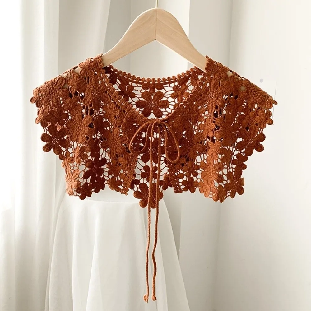 Casual Hollow Out Fake Collar Shawl Knitted Lace Elegant False Collar Crochet Lace Cute Detachable Collar for Women