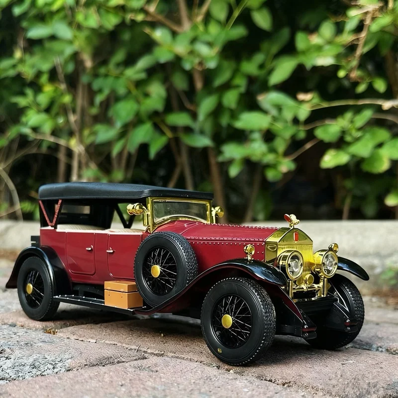 

1/32 Rolls-Royce Phantom I Alloy Классическая старая модель автомобиля Металлическая ретро Роскошная модель автомобиля Звук Свет Моделирование Детские игрушки Подарок