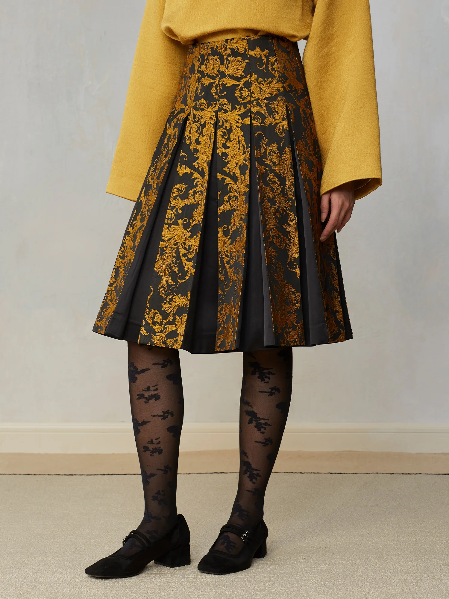 

Original PBlueDot Blue Dot Haorui Chinese Old Money Gold Tead Embroidery Color Blo Totem Pleated Skirt