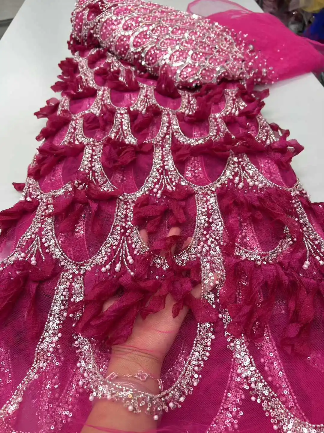 Fashion Feather 3D Beaded Mesh Lace Fabric 2025 Sequins Tulle Lace Fabric Nigerian for African French Wedding Party Dress Women